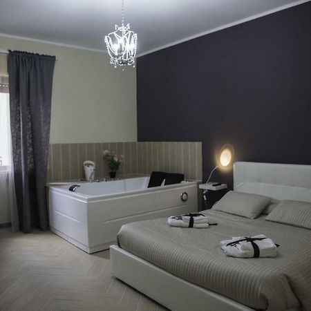 Hotel Il Centro Short Lets Valguarnera Caropepe Exteriér fotografie